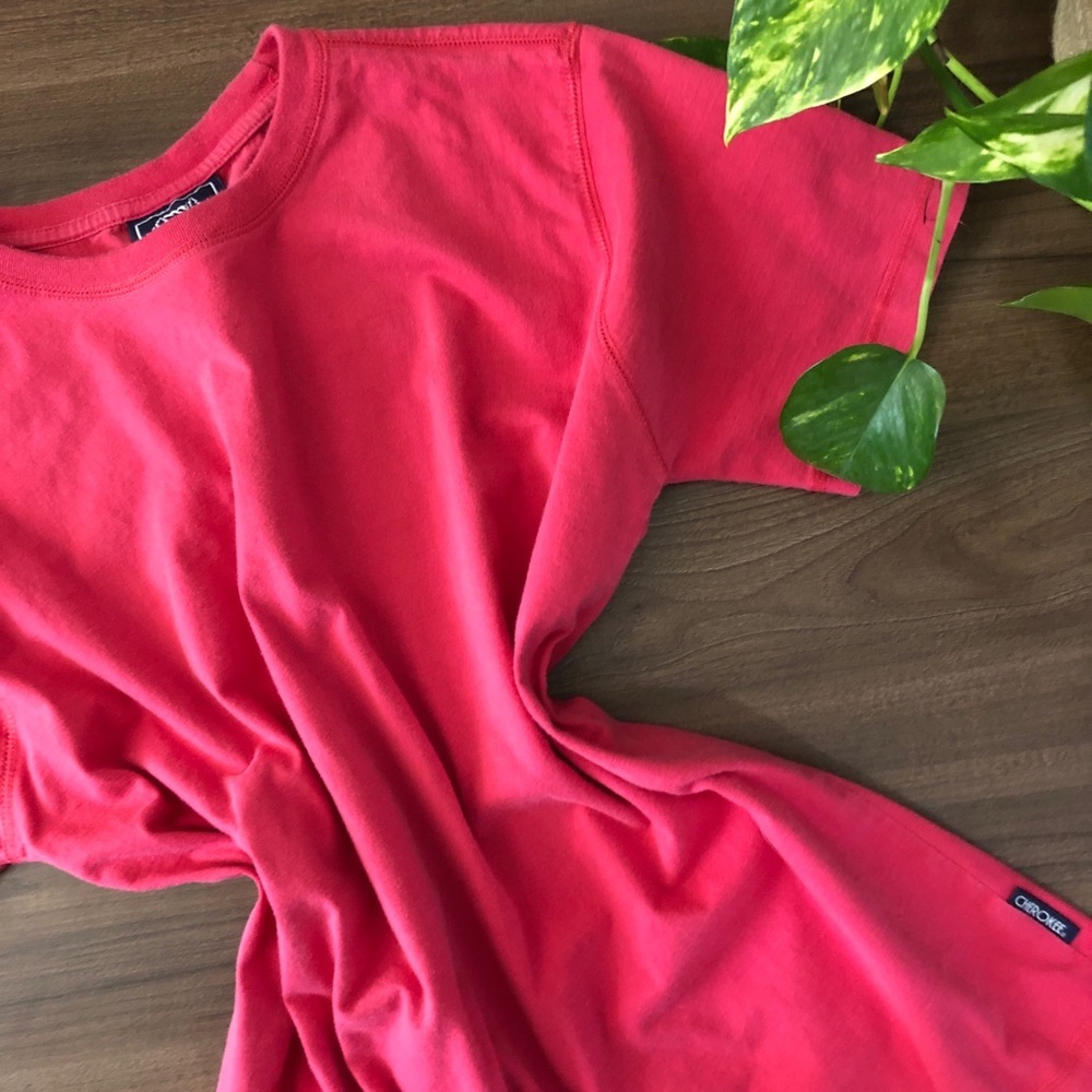 Cherokee Short Sleeve Tee in Bright Coral Red